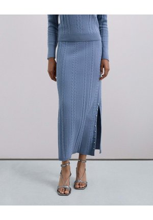 BUTBRAID - Falda larga - light blue