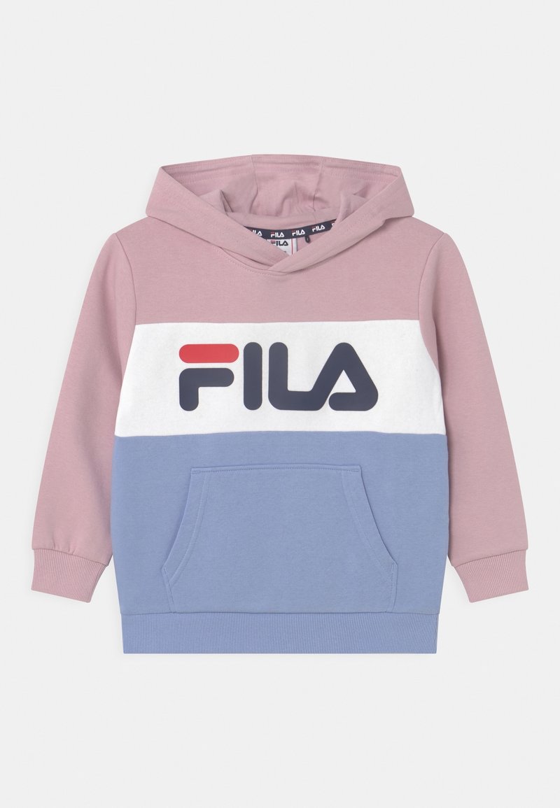 Sweat à capuche avec un bloc de couleurs rose, blanc et bleu. Comprend une poche avant et un grand logo FILA en bleu foncé et rouge. Matière en mélange de coton.