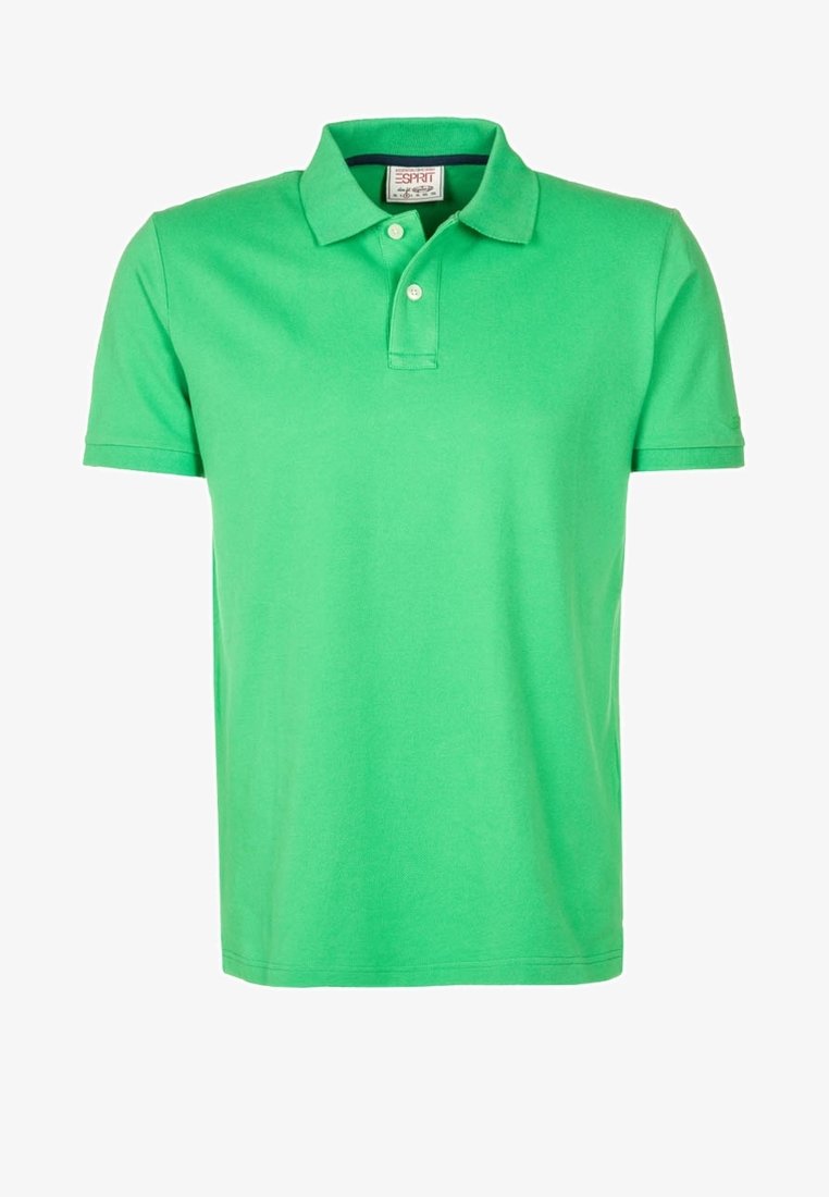 Polo verde in cotone con colletto classico, apertura con tre bottoni e maniche corte. Texture liscia, design informale.
