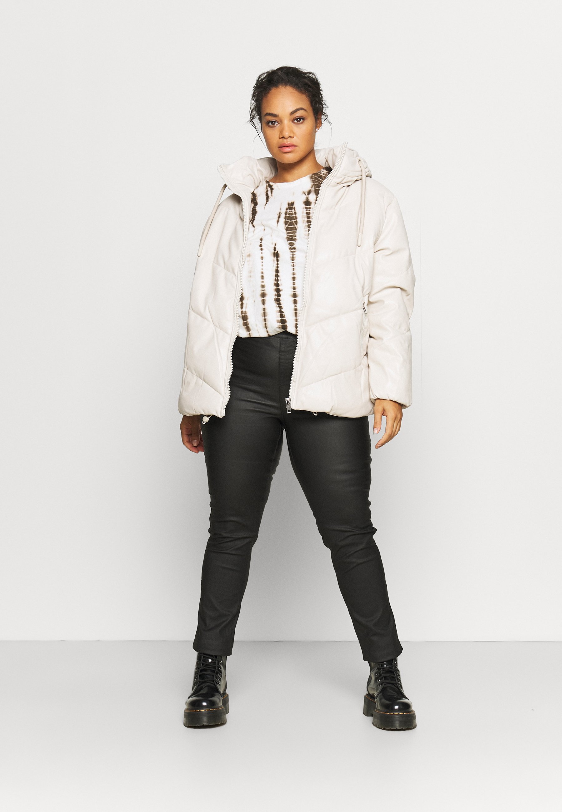 CAPSULE by Simply Be BELLA COATED SLIM 