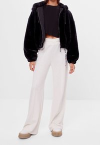 Bershka Vinterjacka - black