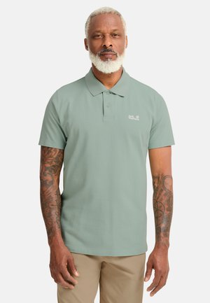 ESSENTIAL - Polo - green zinnia