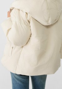 Stradivarius Kurtka zimowa
