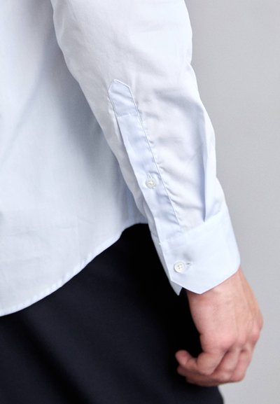 Emporio Armani SHIRT - Camicia - hellblau