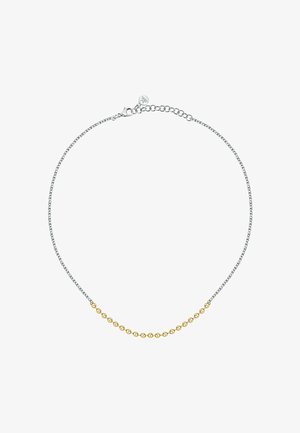 Collana in argento con un accento di perla dorata. Presenta maglie sottili e un gancio, mettendo in risalto un design minimalista con colori a contrasto.