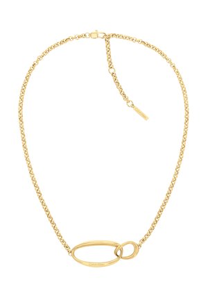 Collar de cadena en tono dorado con dos colgantes ovalados entrelazados, uno más grande grabado con "Calvin Klein" y un pequeño cierre de cadena de extensión.