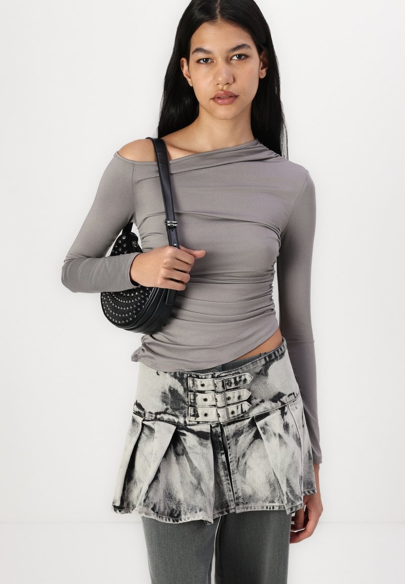 Vero Moda, Only & Vila dames mode. Shop online bij Intercity Boutiques. Snelle verzending van de