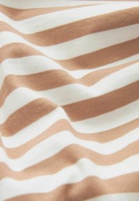 Next ROUND NECK CAP SLEEVE - T-Shirt print - neutral stripe