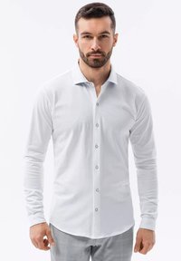 Shirt - white