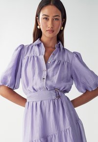 WILLA TARI MIDI DRESS - Paitamekko - lilac