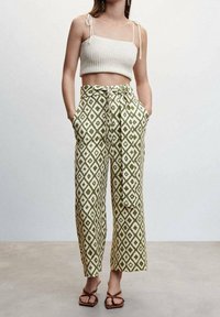 Mango Pantalon classique - off-white
