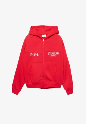 Rdeča zip-up kapuca z sprednjimi žepi, belo tiskano besedo "EVANGELION" in japonskim besedilom na prsih ter kapuco z oznako znotraj.