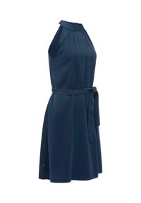 Abito senza maniche blu navy con collo alto, cintura in vita annodata e orlo fino al ginocchio, mostrato da un lato su sfondo bianco.