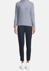 Betty Barclay Stickad tröja - light blue