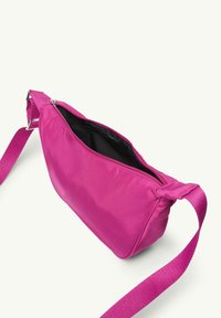 s.Oliver Umhängetasche - pink