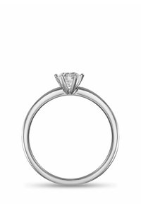 Solitaire-Verlobungsring aus poliertem Weißgold, mit einem runden Diamanten, der in einer vierzackigen Krone gefasst ist. Einfaches, glattes Banddesign.