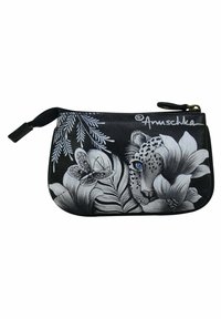 Schwarze Ledertasche mit einem weißen Leoparden, einem Schmetterling und floralen Mustern. Mit Reißverschluss und strukturiertem Oberflächenfinish.