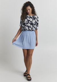 ICHI IHMarrakech - Fustă mini - chambray blue