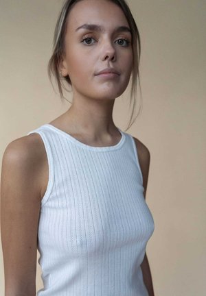 Studio Feder IRENE - Top - weiß