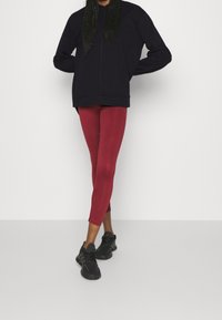 Sweaty Betty Luvtröja - black