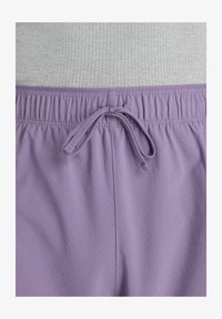 Unselected, candied violet slate grey