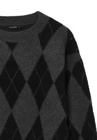 Sweater mit Argyle-Muster in dunkelgrau und schwarzem Wollmix. Verfügt über einen gerippten Rundhalsausschnitt und subtile Akzente aus metallischem Faden.