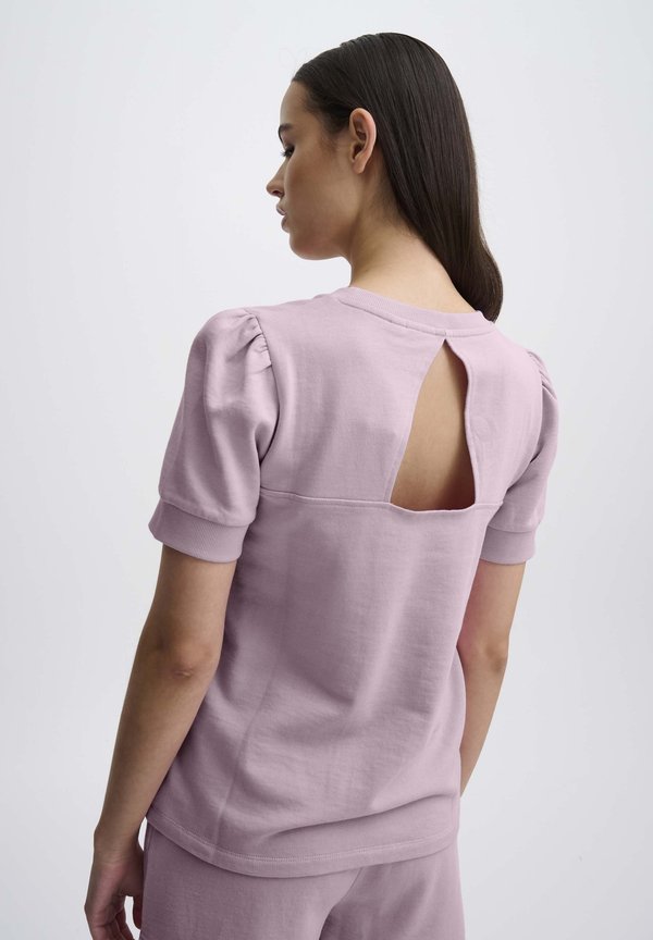IHYarla - Basic T-shirt - fragrant lilac4