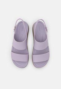Crocs BROOKLYN LOW WEDGE - Zoccoli - purple