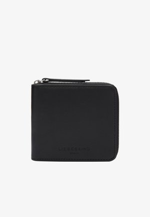 Czarny skórzany portfel na suwak z tłoczonym logo "Liebeskind Berlin" na przodzie, o prostokątnym kształcie i srebrnym suwaku.