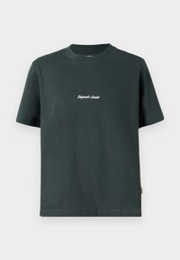 JORNORREBRO EMB TEE SS CREW NECK NOOS - T-shirts med print - forest river