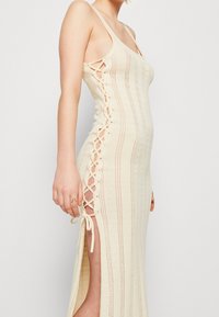 Pieces Tubino - beige