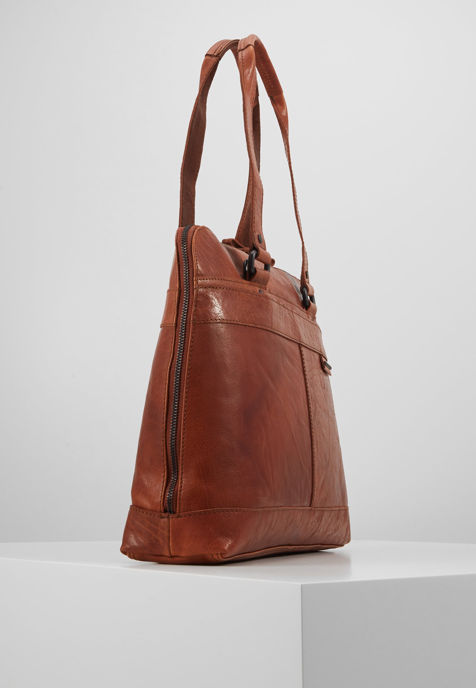 Spikes & Sparrow Stresskoffert brandy Zalando.no Spikes & Sparrow Stresskoffert brandy Zalando.no