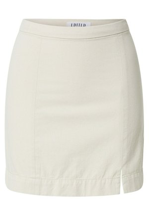White mini skirt made of cotton blend fabric, featuring a fitted design, front seam details, and a slight side slit at the hem.