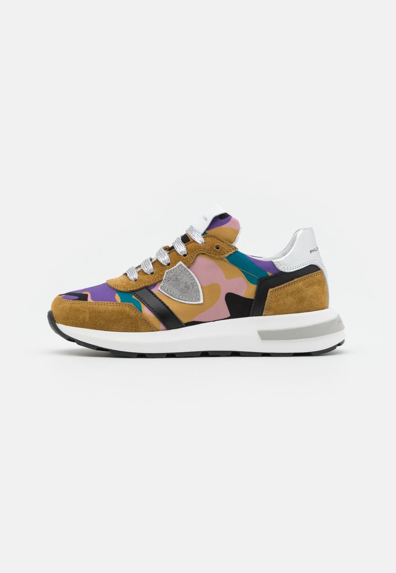 Sneakers low
