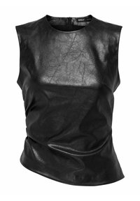 Musthave must vest, misestatud ebatavalisest kunstnahast. Omab kõrget kaelust ja peenet drapeeringut, mis annab kehakaalu rõhutava silueti. Seljal asuv lukuga sulgemine.