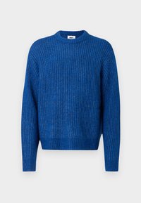 Stickad tröja - surf blue