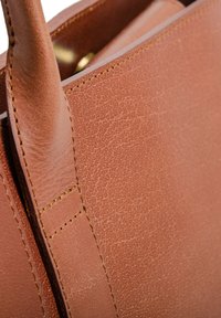 Still Nordic STILLPURA SHOPPER - Tote bag - cognac