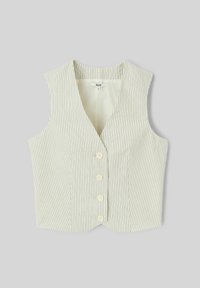 Gilet rayé en vert clair et blanc, avec un décolleté en V, sans manches, et cinq boutons à l'avant. Texture de tissu lisse.