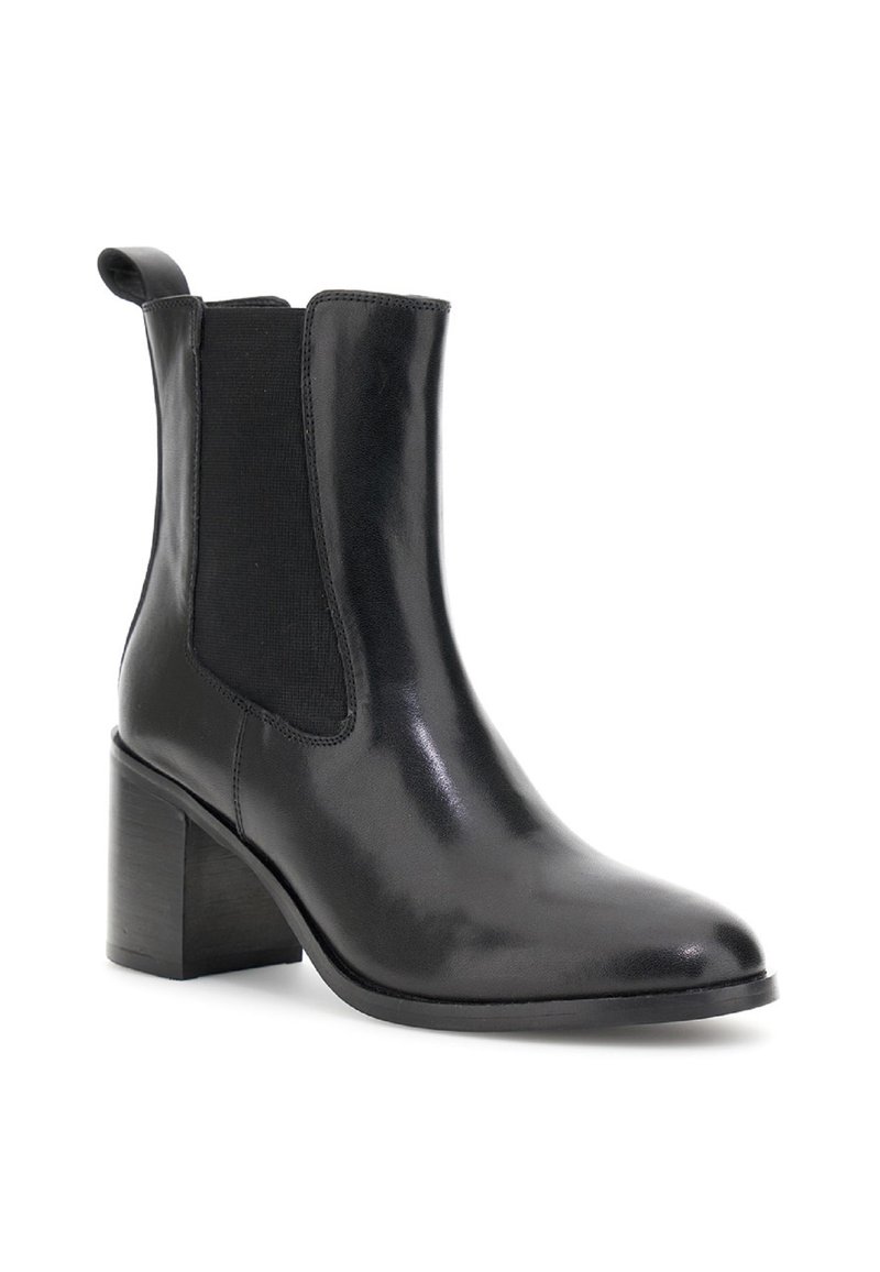 Schwarze Leder-Ankle-Boots mit Blockabsatz, elastischem Seitenpanel und Zuglasche an der Rückseite, entworfen für die Damenmode.