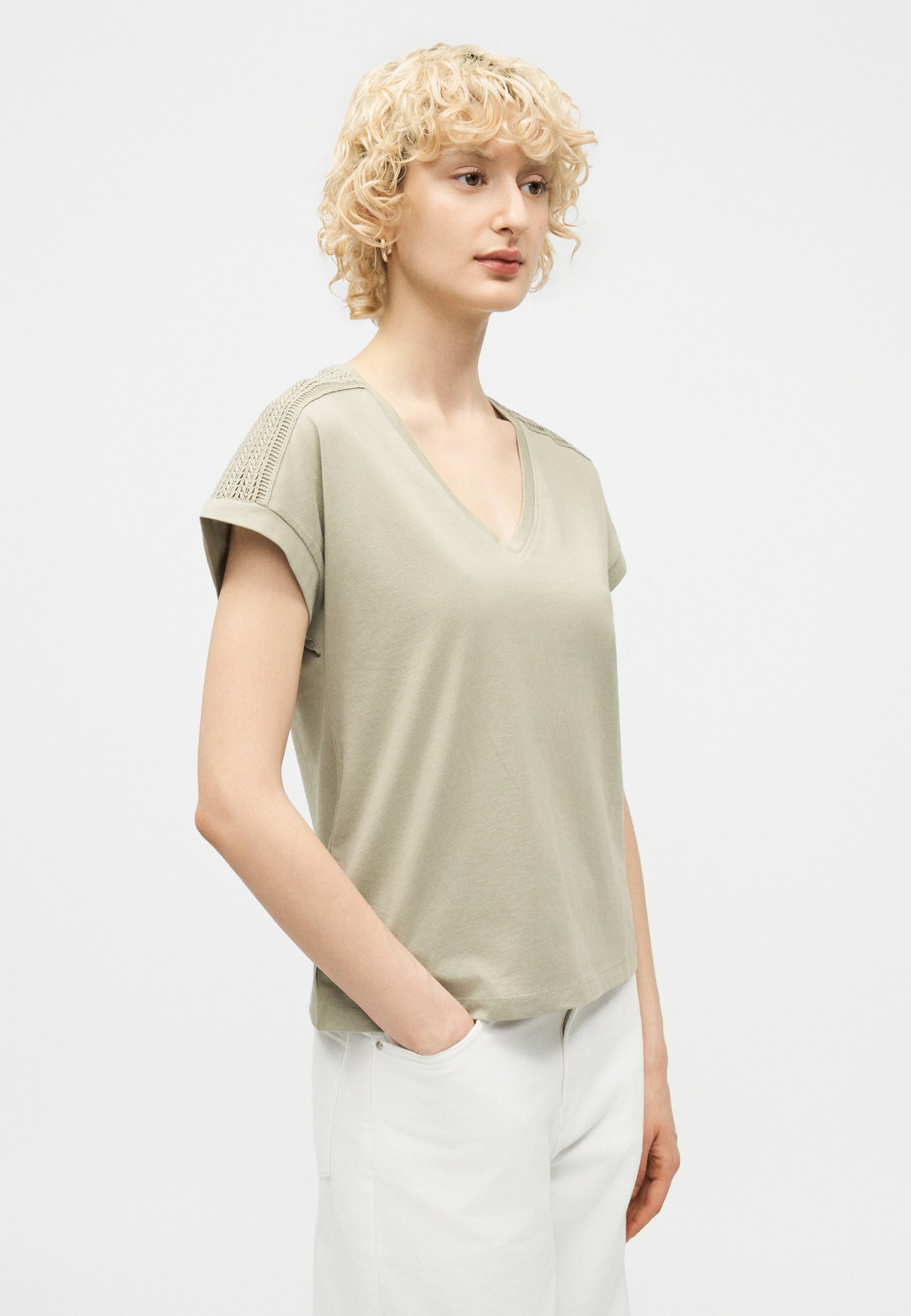 ONLMALOU LIFE V NECK