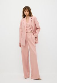 adL WITH POCKETS - Kurzmantel - powder