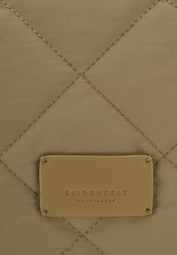 Seidenfelt HETTA - Shopping bag - greige khaki