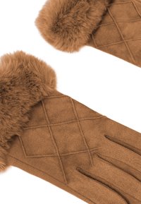 Guanti in suede marrone con un morbido polsino in pelliccia, motivo a rombi nel cucito e dita allungate per una vestibilità aderente.