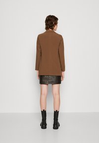 Object Blazer - dark earth