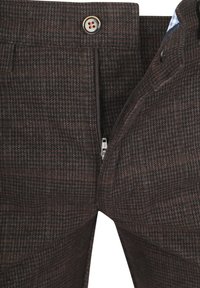 Suitable Chino - bruin