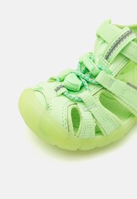 Keen SEACAMP II CNX NAMUK UNISEX  - Pārgājienu sandales - green