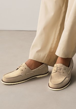 Next, REGULAR FIT WITH LACES - Bootschoenen - neutral
