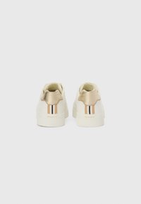 GANT AVONA - Tossud - white