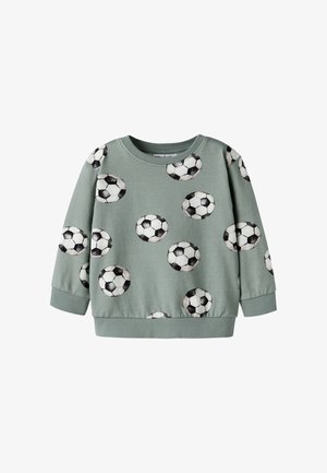 Sweat-shirt enfant gris verdâtre avec motifs de ballons de football noir et blanc dispersés sur le devant et les manches, poignets et ourlet côtelés.