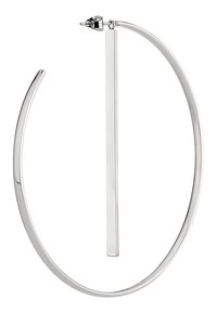 Silberne Creolen mit einem eleganten, geschwungenen Design und einer geraden Akzentleiste. Glatte Oberfläche mit poliertem Finish, die moderne Eleganz verleiht.